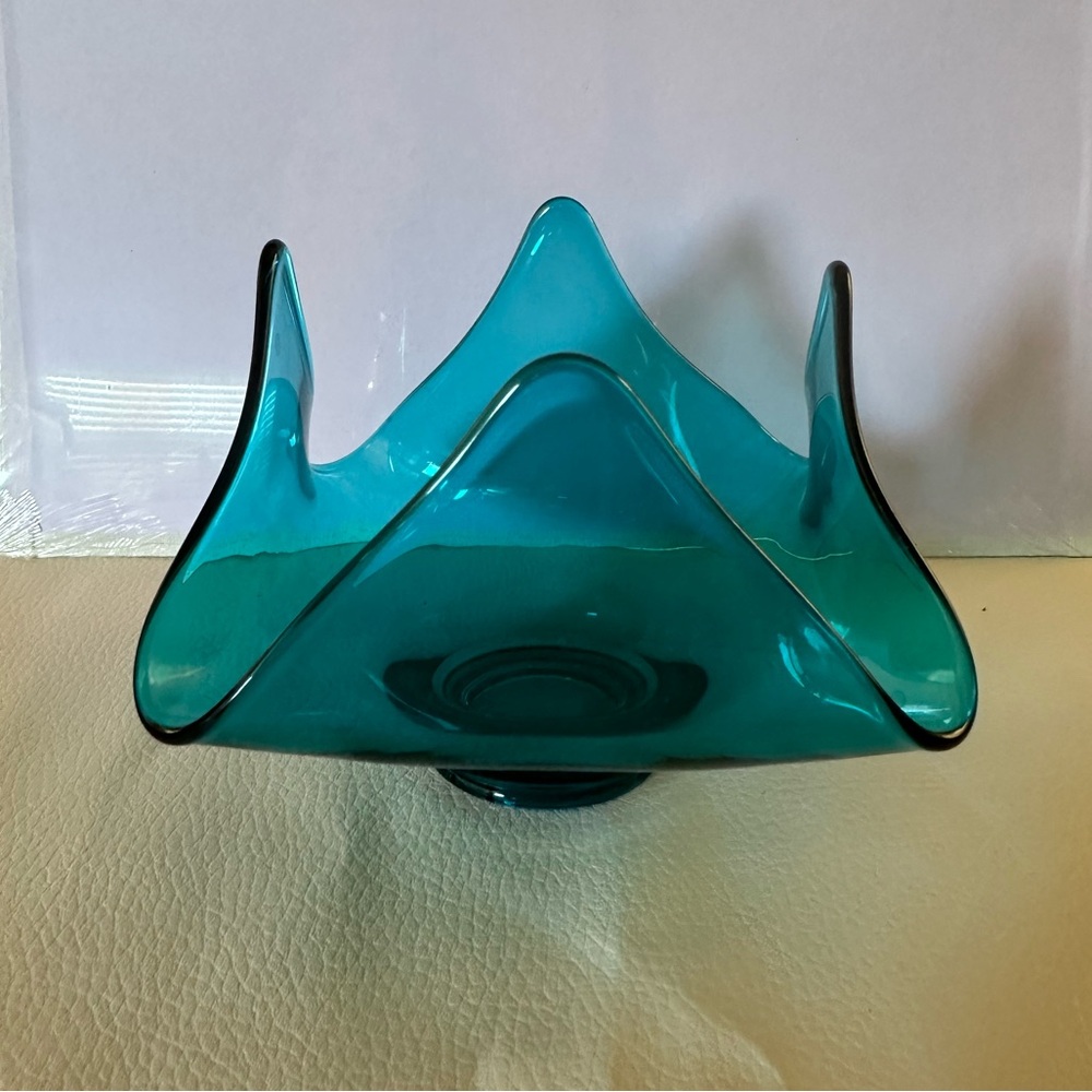 Vintage Mid Century Modern
Blue Art Glass